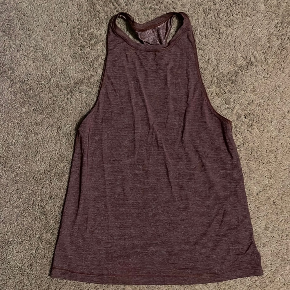 Lululemon tank (flaws pictured)